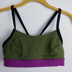 Lululemon sports bra